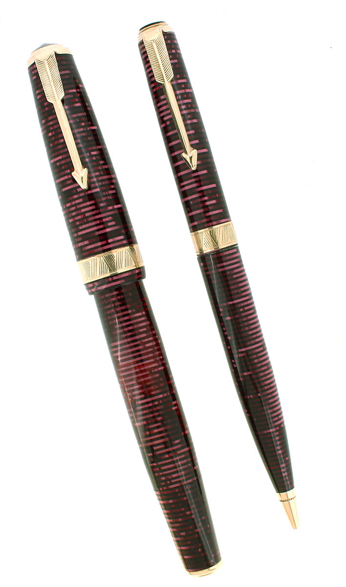 http://antiquedigger.com/cdn/shop/products/1937ParkerSrMaximaFountainPenPencilSet2.jpg?v=1678224382