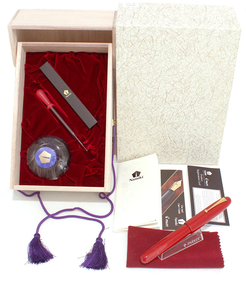 NAMIKI EMPEROR VERMILION URUSHI 18K BROAD NIB FOUNTAIN PEN NEVER INKED W/BOXES & LITERATURE OFFERED BY ANTIQUE DIGGER