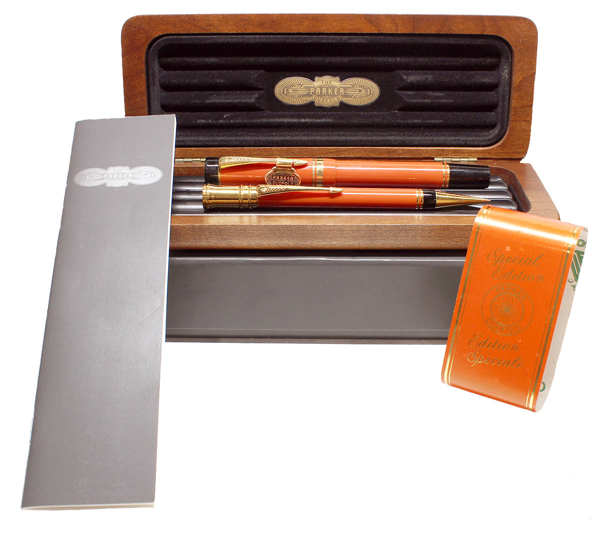 CIRCA 1990 PARKER DUOFOLD CENTENNIAL SPECIAL EDITION ORANGE FOUNTAIN PEN &  PENCIL SET