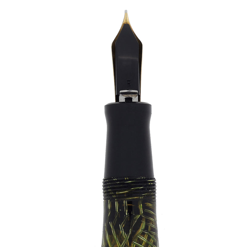 CIRCA 1935 WAHL EVERSHARP DORIC GREEN SHELL PLUNGER FILLER 14K F-BBB (