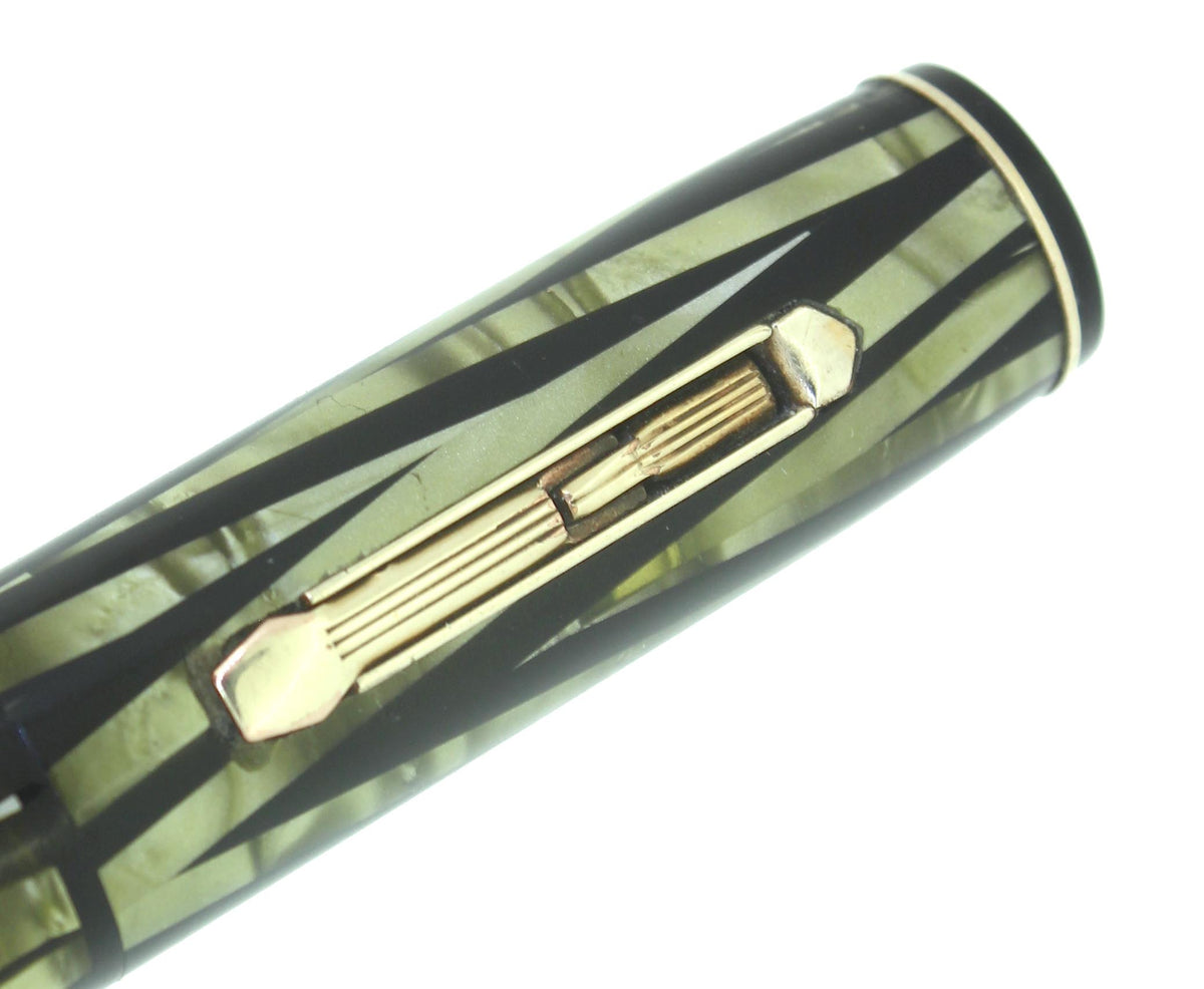 CIRCA 1936 WATERMAN INK VUE EMERALD RAY RED KEYHOLE FLEX NIB FOUNTAIN