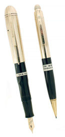 C1943 EVERSHARP SKYLINE GOLD CAPS BLACK BARREL FOUNTAIN PEN & PENCIL SET MINT STICKERED OFFERED BY ANTIQUE DIGGER