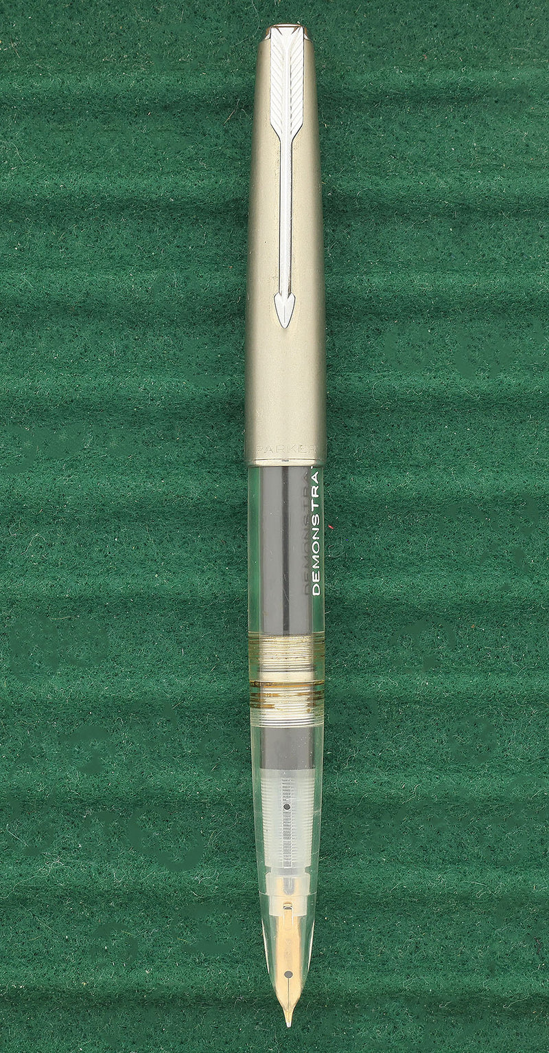 PARKER 61 ヴィンテージ 万年筆　USA アンティーク 1957 PARKER 61 DEMONSTRATOR FACTORY ORIGINAL FOUNTAIN PEN NEAR MINT