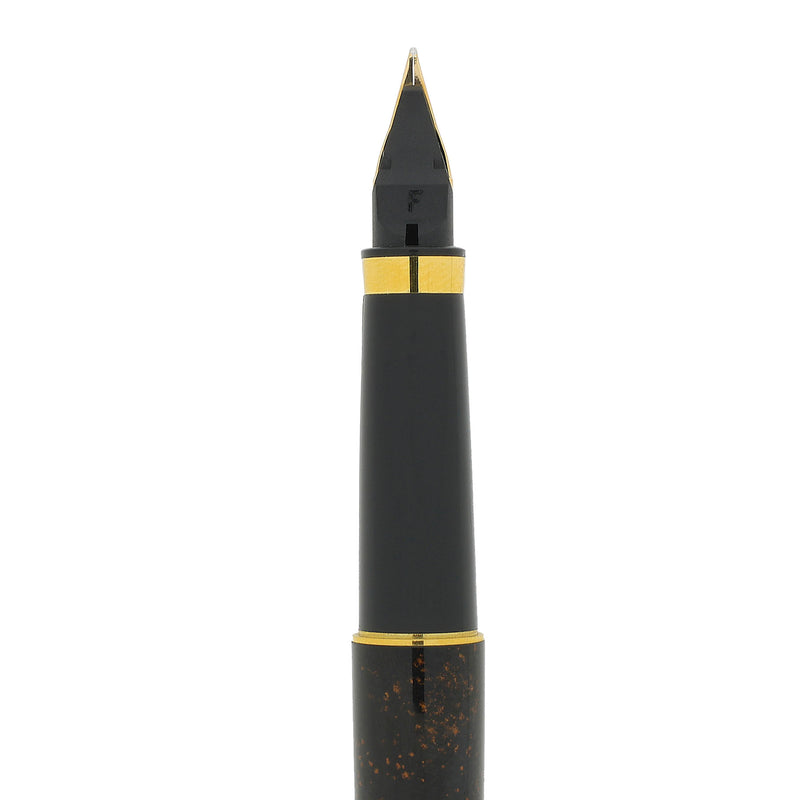 NEVER INKED 1983 PARKER PREMIER CHINESE LACQUER 18K FINE NIB FOUNTAIN