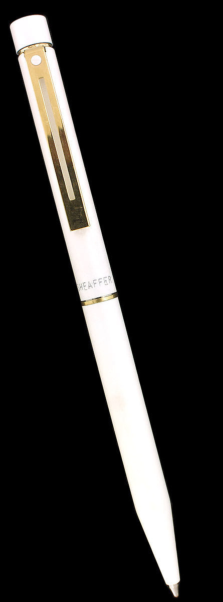 CIRCA 1986 SHEAFFER TARGA CLASSIC LAQUE IVORY BALLPOINT PEN MINT OFFERED BY ANTIQUE DIGGER