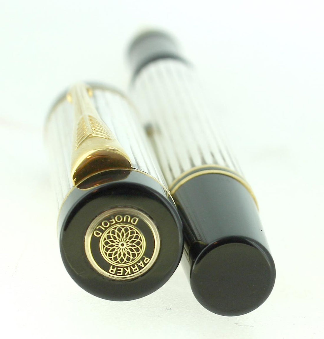 高級万年筆・ボールペンPARKER 14K siliver givenchi 1992 PARKER INTERNATIONAL STERLING SILVER GODRON PATTERN ROLLERBALL PE