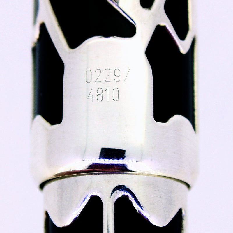 NEVER INKED 1993 MONTBLANC OCTAVIAN PATRON OF THE ART LIMITED EDITION FOUNTAIN PEN  OFFERED BY ANTIQUE DIGGER