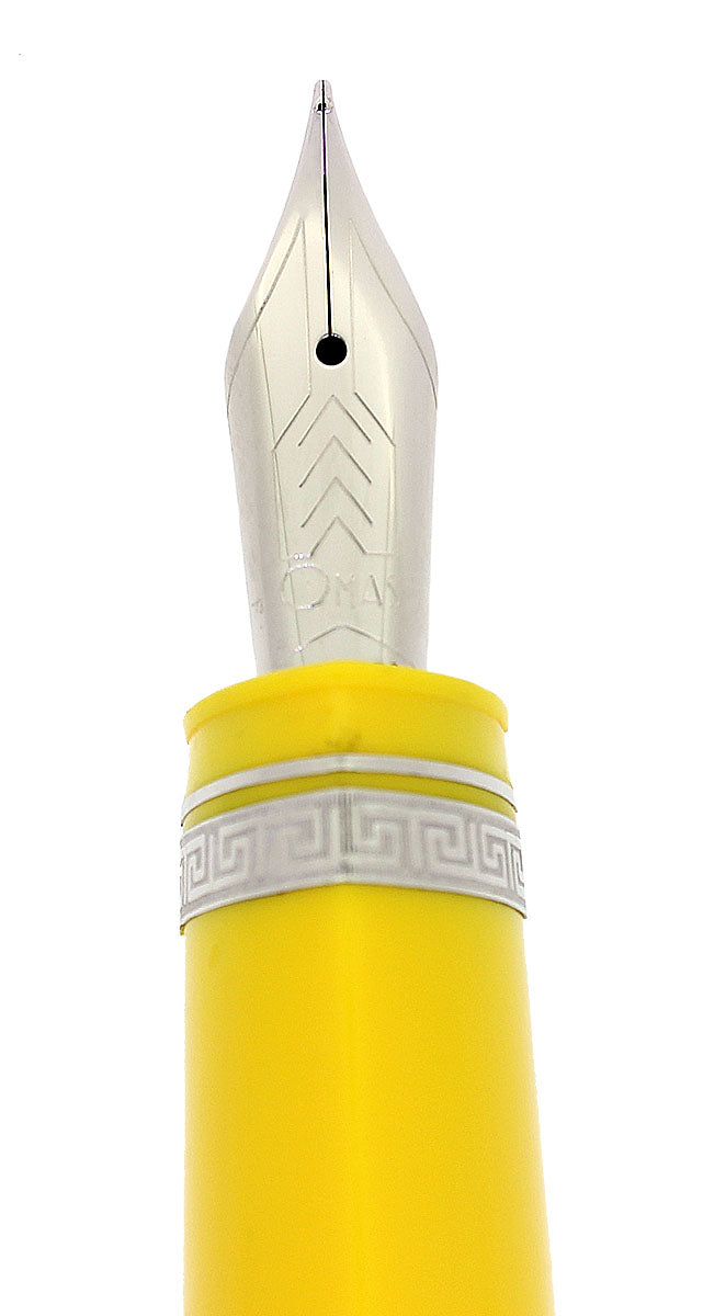 C2000 OMAS 360 YELLOW HT WHITE TRIM 18K FINE NIB PISTON FILLER FOUNTAIN PEN MINT OFFERED BY ANTIQUE DIGGER