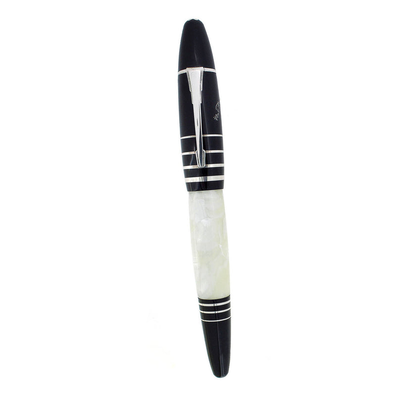NEVER INKED 2002 MONTBLANC F. SCOTT FITZGERALD LIMITED EDITION FOUNTAIN PEN OFFERED BY ANTIQUE DIGGER