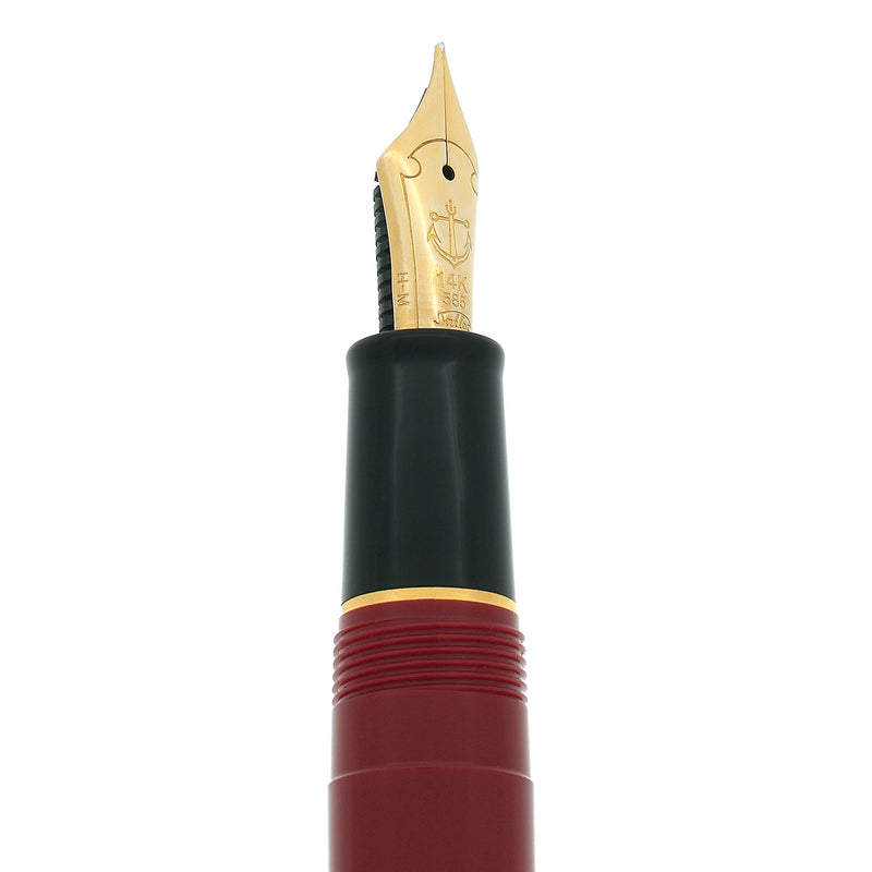 2004 SAILOR 1911 FOUNTAIN PEN RED W/GOLD PLATED TRIM NEW IN BOX NEVER