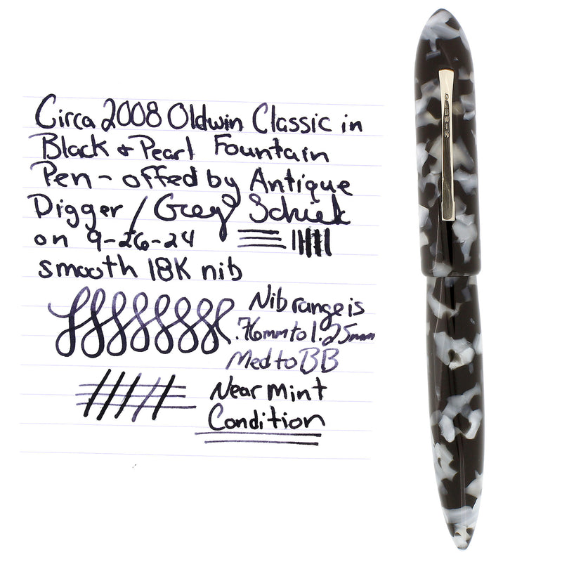 CIRCA 2008 OLDWIN CLASSIC MOTTLED BLACK & WHITE 18K MED NIB FOUNTAIN PEN OFFERED BY ANTIQUE DIGGER