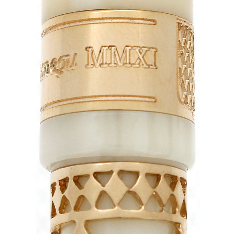 2011 VISCONTI PRINCELY WEDDING LIMITED EDITION 211/388 FOUNTAIN PEN NEVER INKED OFFERED BY ANTIQUE DIGGER