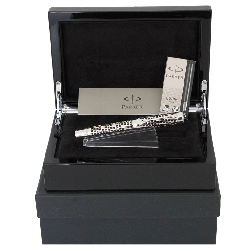 2013 PARKER DUOFOLD SENIOR 125TH ANNIVERSARY LIMITED EDITION FOUNTAIN PEN NEVER INKED OFFERED BY ANTIQUE DIGGER