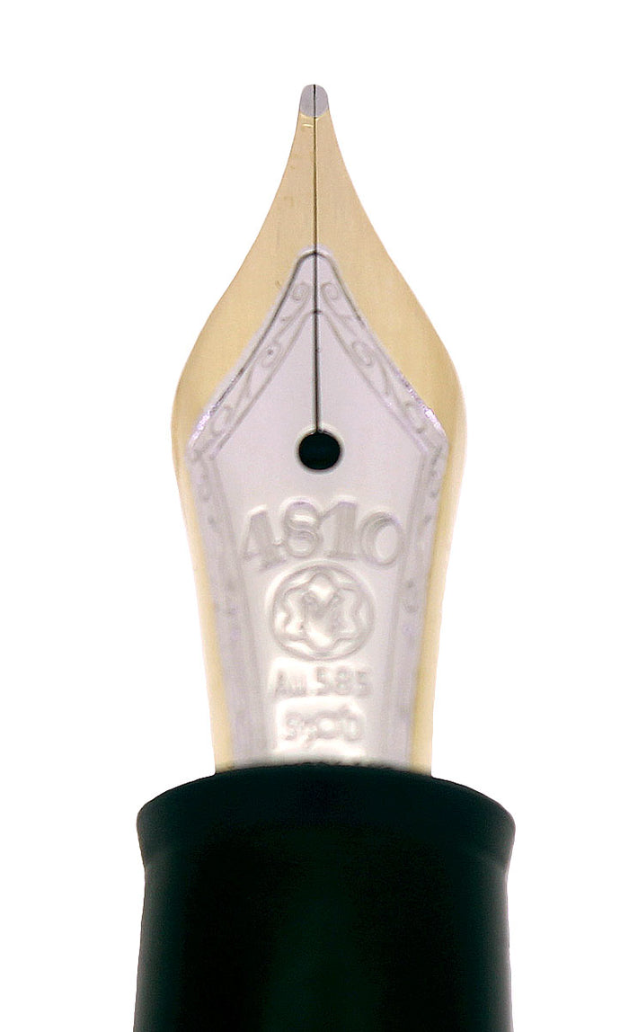 2004 MONTBLANC MEISTERSTUCK N°145 GOLD TRIM CLASSIQUE MEDIUM NIB FOUNT