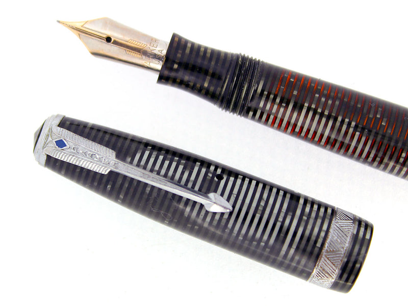 1938 PARKER SILVER PEARL DOUBLE JEWEL VACUMATIC FOUNTAIN PEN LONG MAJOR RESTORED OFFERED BY ANTIQUE DIGGER