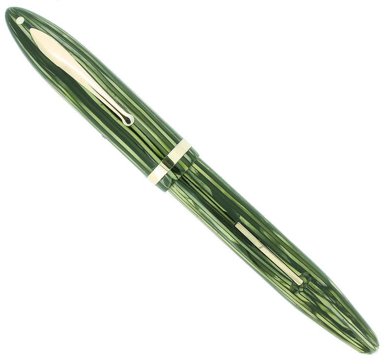 C1938 SHEAFFER GREEN STRIATED OVERSIZED BALANCE WHITE DOT FOUNTAIN PEN