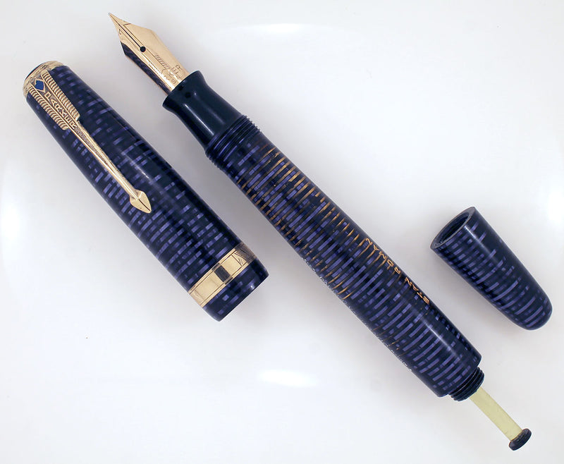 1944 PARKER AZURE PEARL VACUMATIC MAJOR FOUNTAIN PEN NEAR MINT CONDITION AND RESTORED OFFERED BY ANTIQUE DIGGER