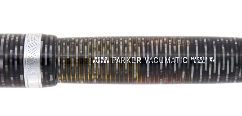 1945 PARKER SILVER PEARL VACUMATIC FOUNTAIN PEN IN MAJOR SIZE NEAR MINT CONDITION OFFERED BY ANTIQUE DIGGER