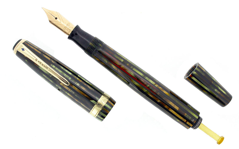 RESTORED 1946 PARKER DUOFOLD SENIOR FOUNTAIN PEN GREEN GOLD CELLULOID WITH V NIB OFFERED BY ANTIQUE DIGGER