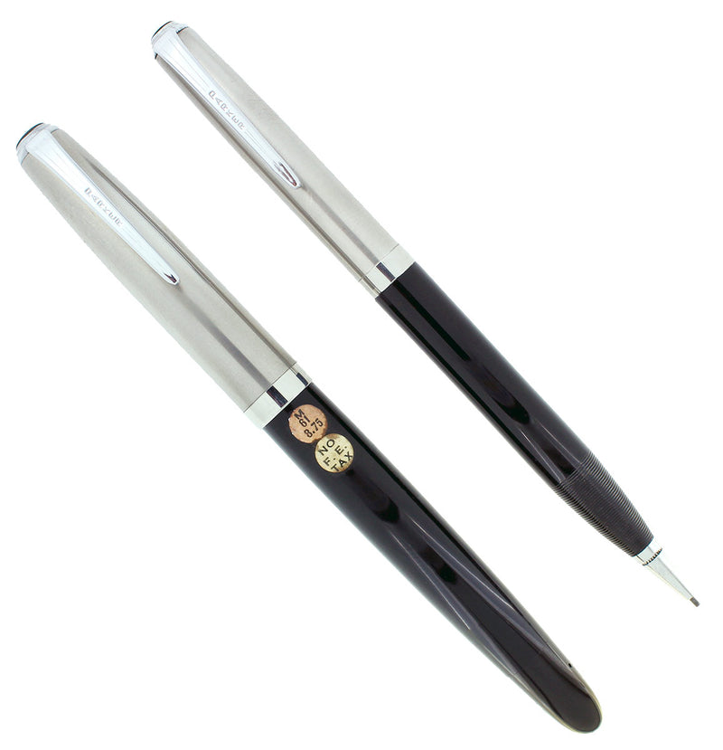 1947 PARKER VS "VACUMATIC SUCCESSOR" FOUNTAIN PEN & PENCIL SET STICKERED MINT OFFERED BY ANTIQUE DIGGER