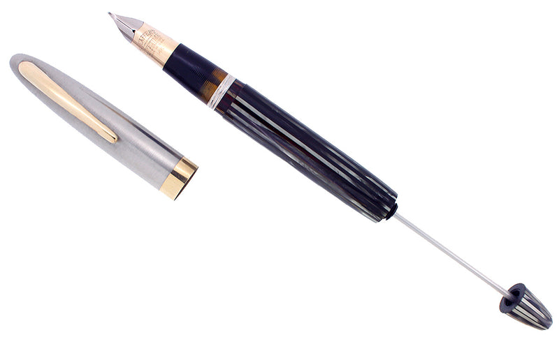 CIRCA 1947 SHEAFFER OVERSIZE TRIUMPH SENTINEL DELUXE PLUNGER FILL FOUNTAIN PEN RESTORED OFFERED BY ANTIQUE DIGGER