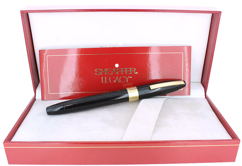 SHEAFFER LEGACY BLACK LAQUE FOUNTAIN PEN 18K MED NIB NEVER INKED NOS OFFERED BY ANTIQUE DIGGER
