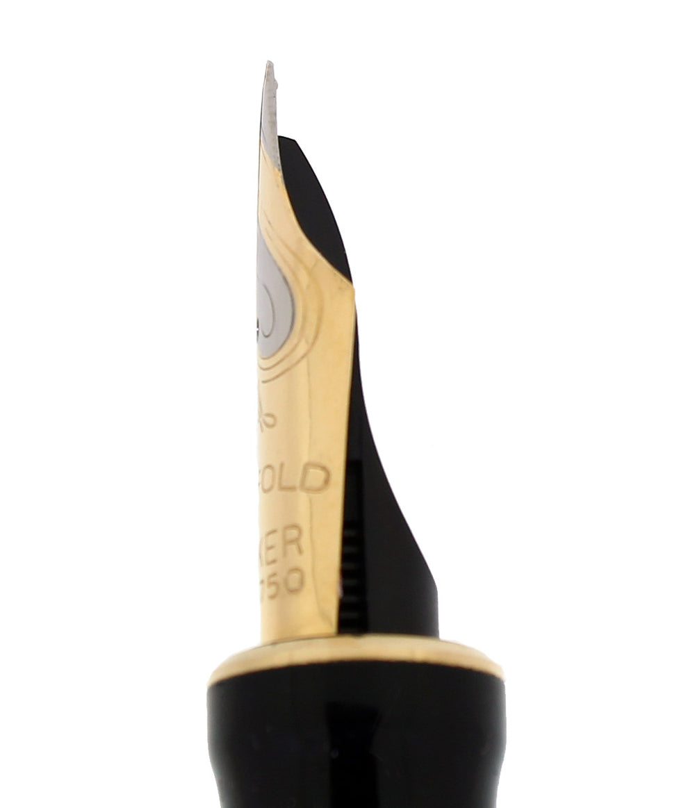 2006 PARKER DUOFOLD CENTENNIAL BLACK & PEARL 18K STUB SPADE NIB FOUNTA