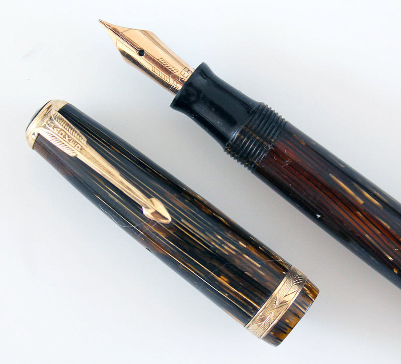 1938 PARKER BROWN DOUBLE JEWEL VACUMATIC SHADOW WAVE FOUNTAIN PEN RESTORED WITH HARD TO FIND STAR CLIP