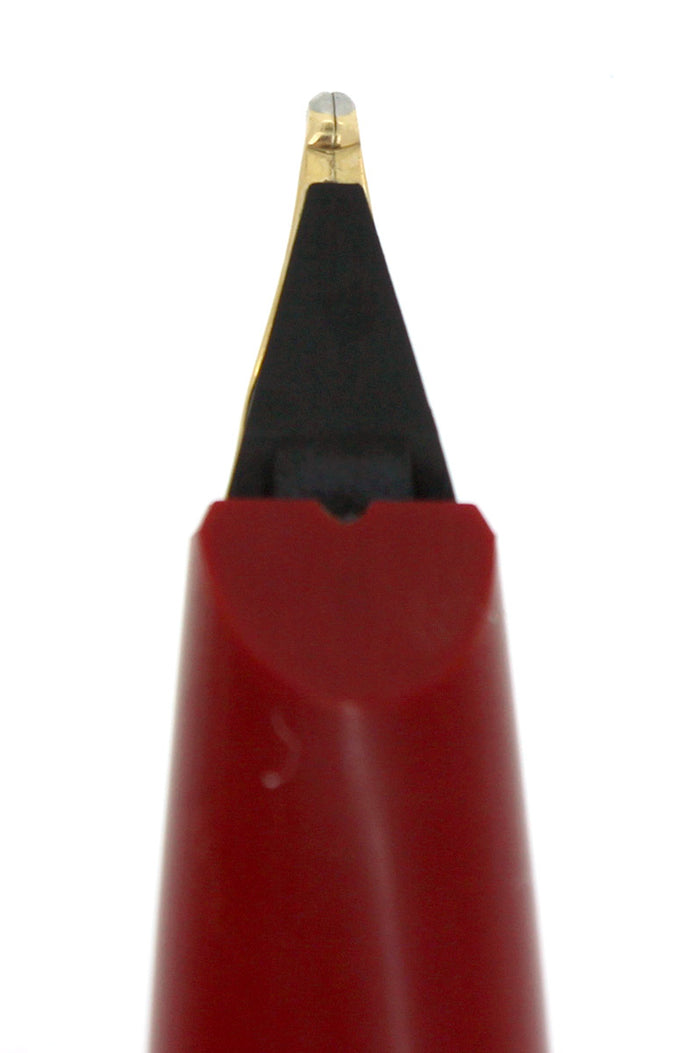 NEW OLD STOCK MONTBLANC GENERATIONS RED & GOLD FOUNTAIN PEN BROAD