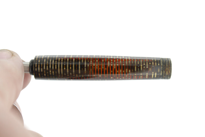 1941 PARKER VACUMATIC DOUBLE JEWEL GOLDEN PEARL CELLULOID FOUNTAIN PEN IN RESTORED CONDITION OFFERED BY ANTIQUE DIGGER