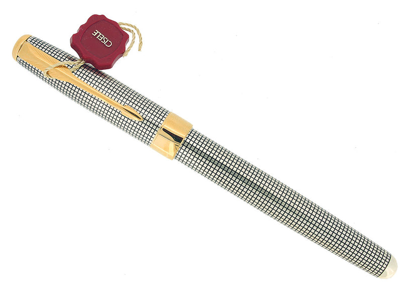PARKER SONNET CISELE STERLING SILVER FOUNTAIN PEN MEDIUM NIB NEVER