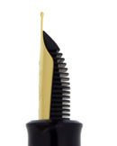 PELIKAN M200 BLACK FOUNTAIN PEN MED NIB NEW OLD STOCK STICKERED NEVER INKED OFFERED BY ANTIQUE DIGGER