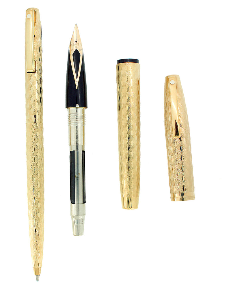 NEVER INKED C1972 SHEAFFER IMPERIAL GOLD MARQUETRY DESIGN MODEL 835 FOUNTAIN PEN & PEN SET OFFERED BY ANTIQUE DIGGER