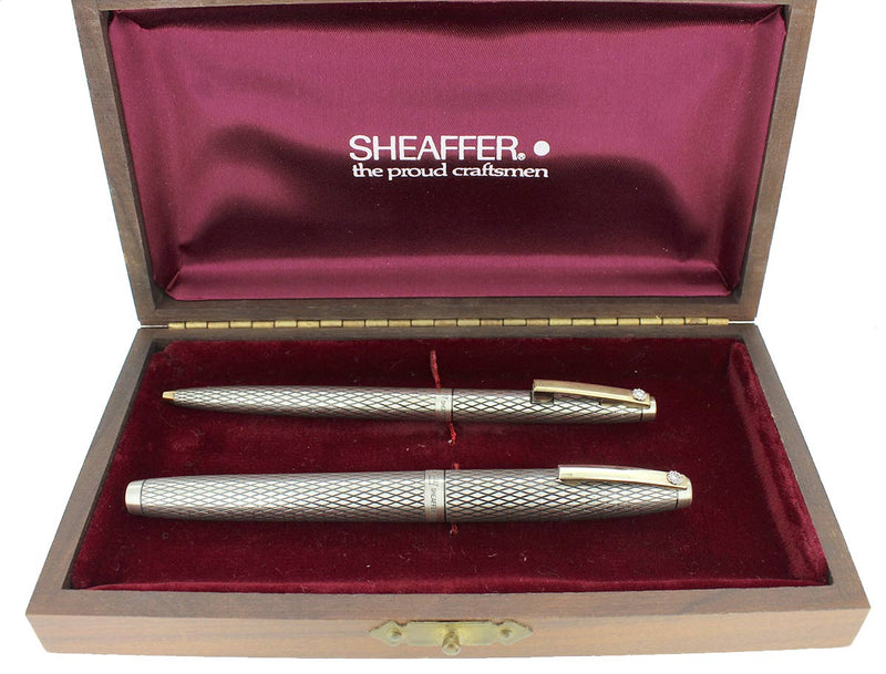 C1972 SHEAFFER STERLING SILVER SOVEREIGN IMPERIAL FOUNTAIN PEN SET W/DIAMOND CLIPS OFFERED BY ANTIQUE DIGGER