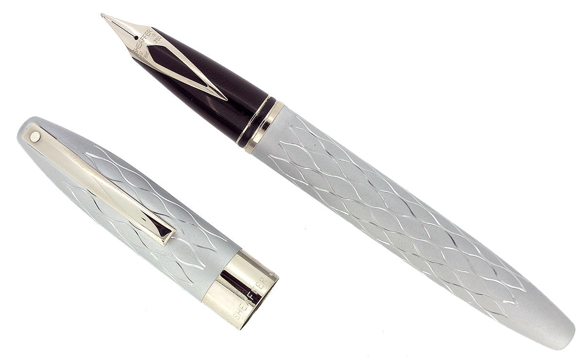 SHEAFFER LEGACY HERITAGE EMPEROR'S SILVER FOUNTAIN PEN 18K NIB