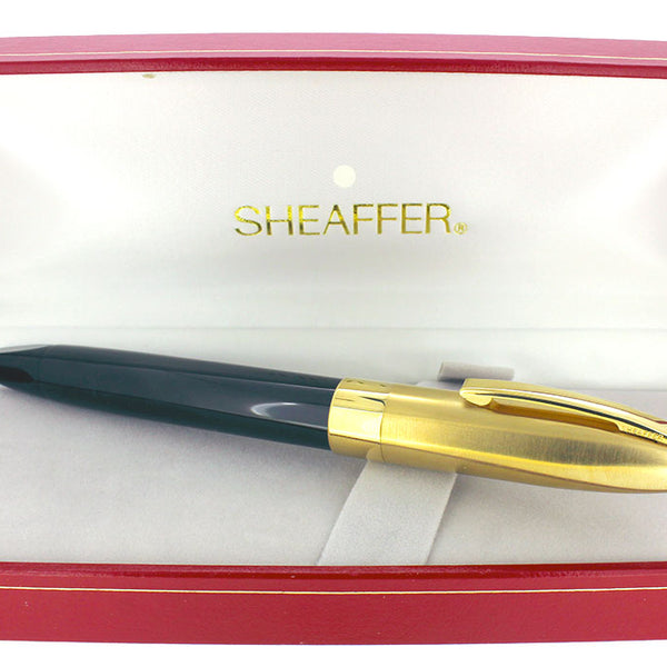 C1995 SHEAFFER LEGACY BLACK LAQUE GOLD PLATE FOUNTAIN PEN 18K STUB NIB