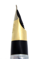 CIRCA 1942 SHEAFFER TRIUMPH CARMINE WIDE BAND PLUNGER FILL FOUNTAIN PEN RESTORED OFFERED BY ANTIQUE DIGGER