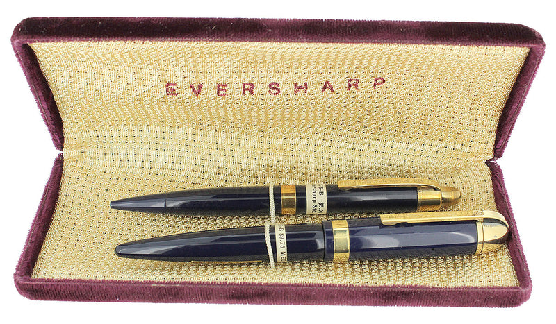 CIRCA 1943 EVERSHARP SKYLINE NAVY FOUNTAIN PEN SET NOS MINT IN BOX STICKERED OFFERED BY ANTIQUE DIGGER