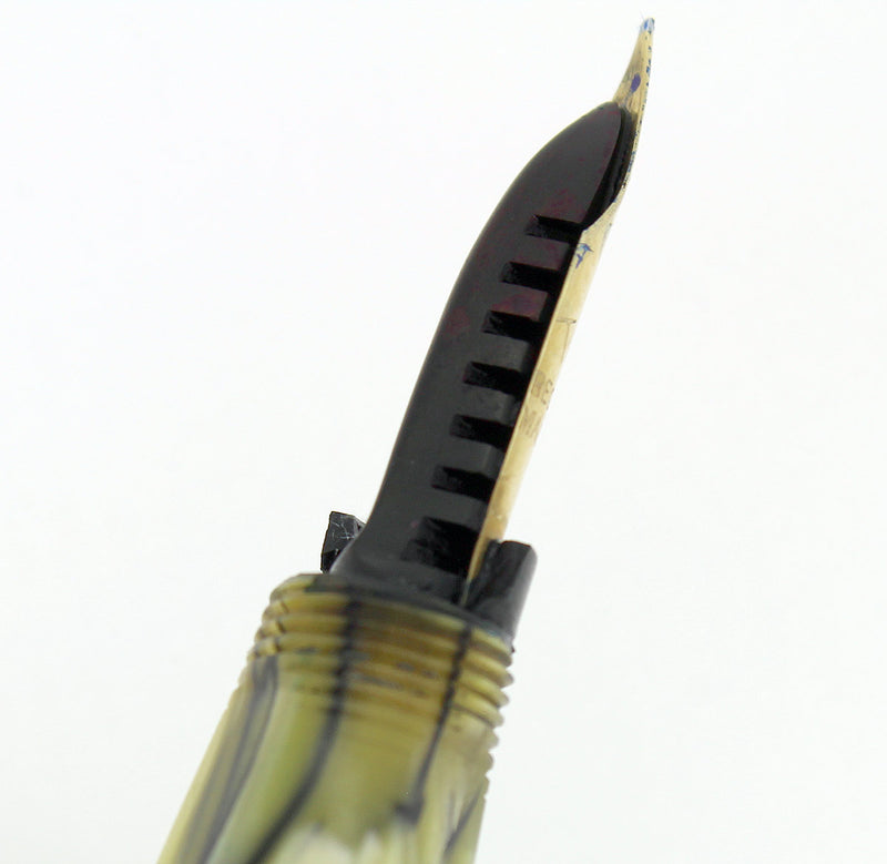 CIRCA 1930 TRIAD TRI-PEN MFG CO BLACK AND PEARL CELLULOID FOUNTAIN PEN VERY RARE OFFERED BY ANTIQUE DIGGER