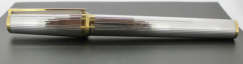 S.T. DUPONT MONTPARNASSE CHAIRMAN FOUNTAIN PEN GODRON PATTERN 18K SMOOTH NIB OFFERED BY ANTIQUE DIGGER